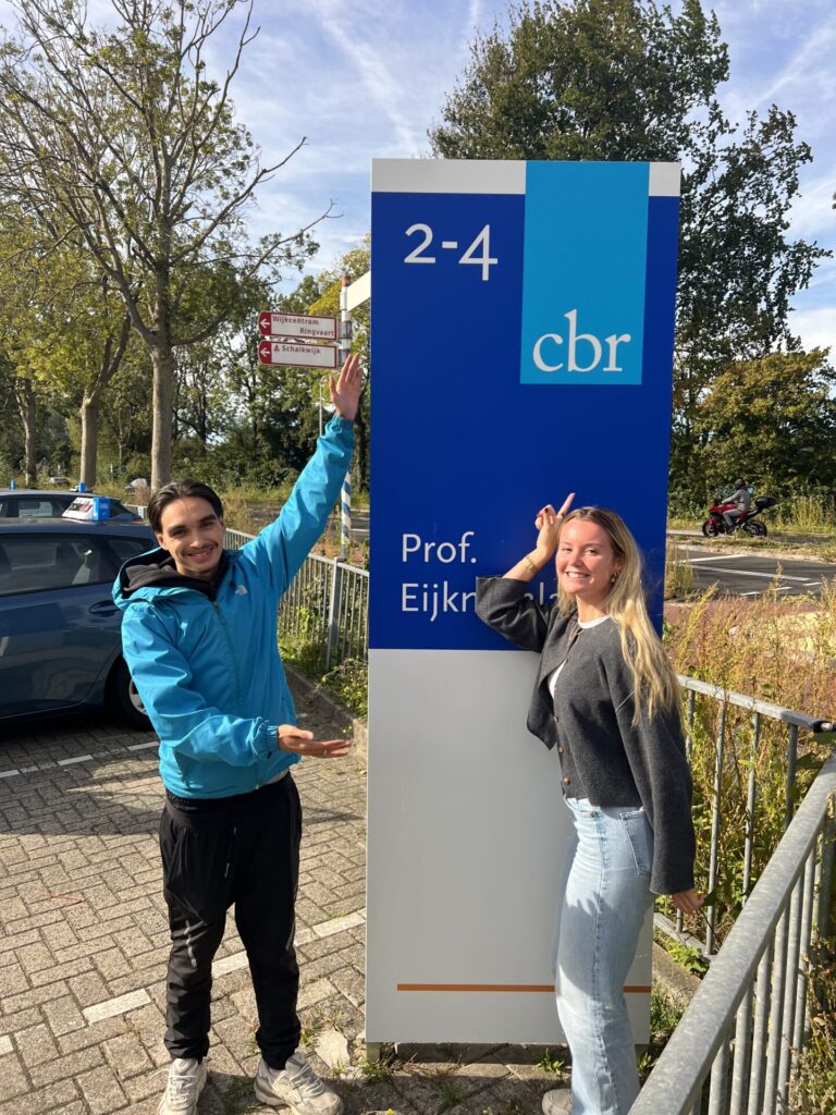 Geslaagde auto theorie kandidaten haarlem